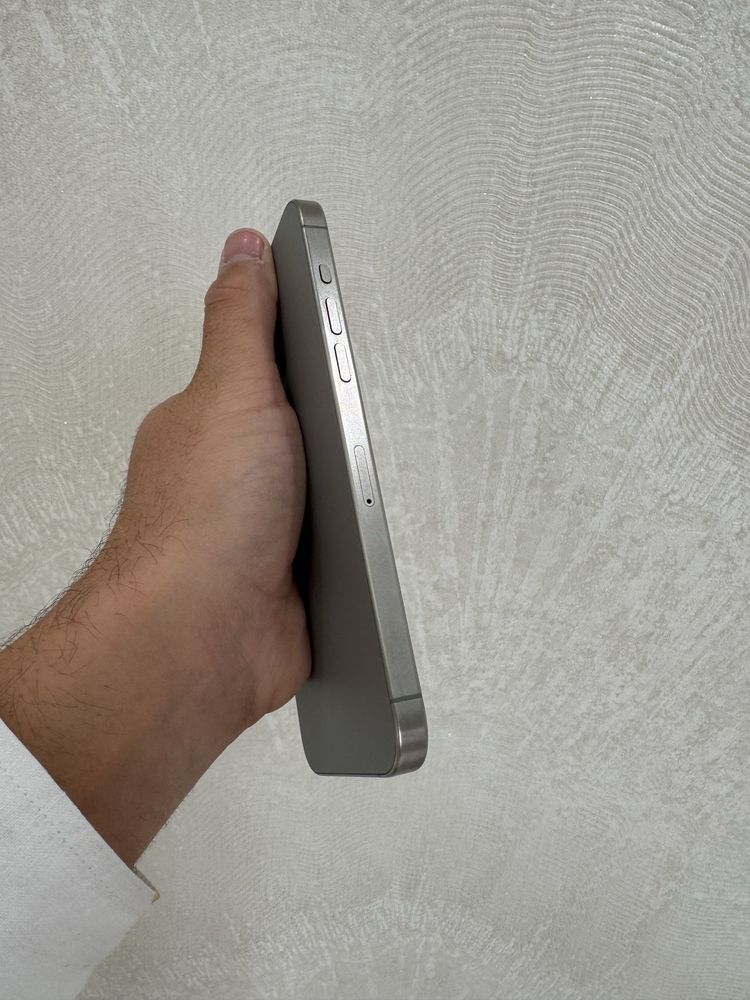 Iphone 15 pro max 100yomks