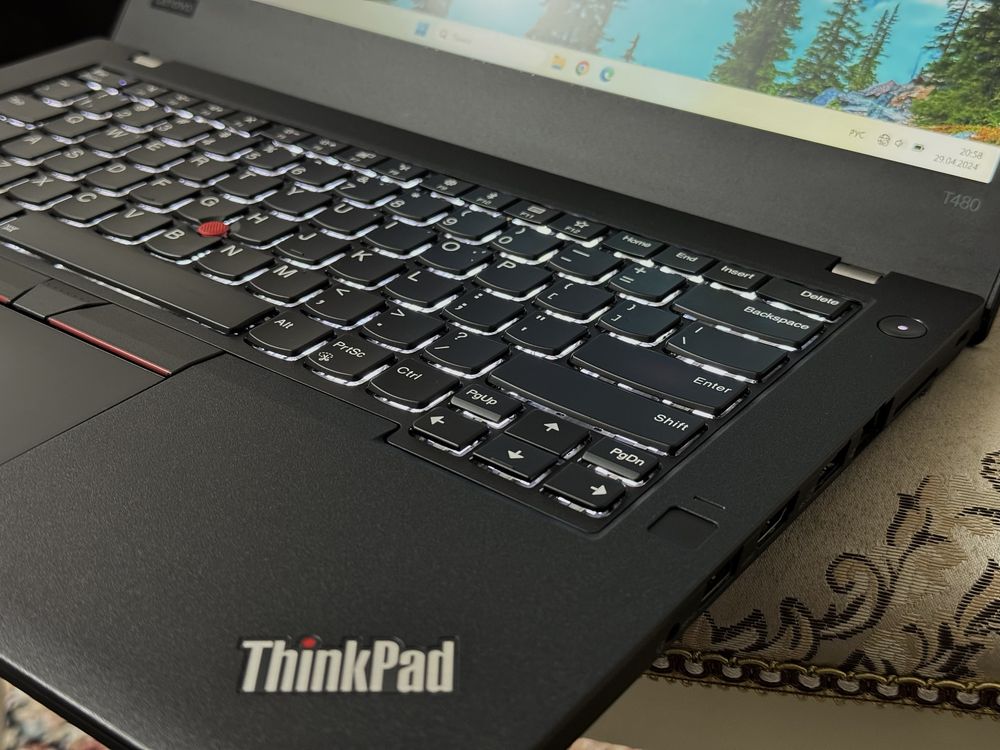 Lenovo ThinkPad / Core i5/Озу:8/SSD/ Сенсорный Full HD Экран