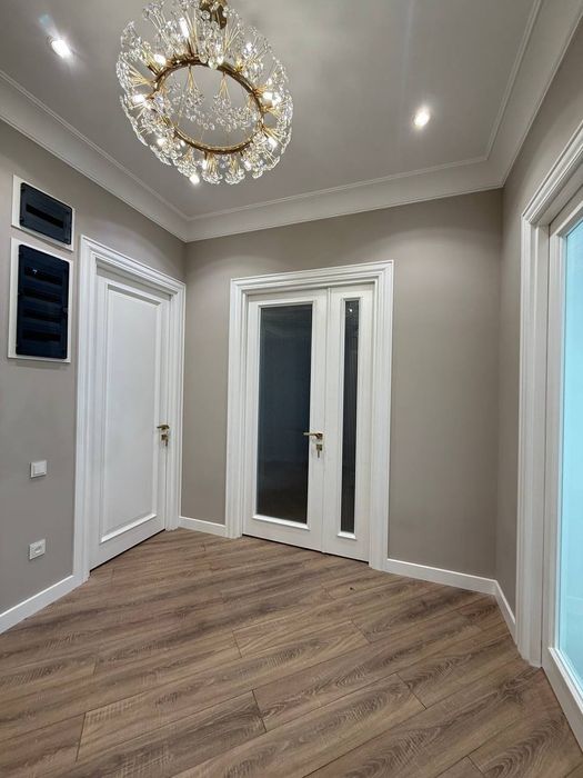 Продам квартиру Ц1 жк Infinity 4/4/14 105m2