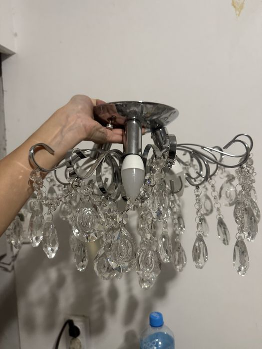 Люстра Продаю