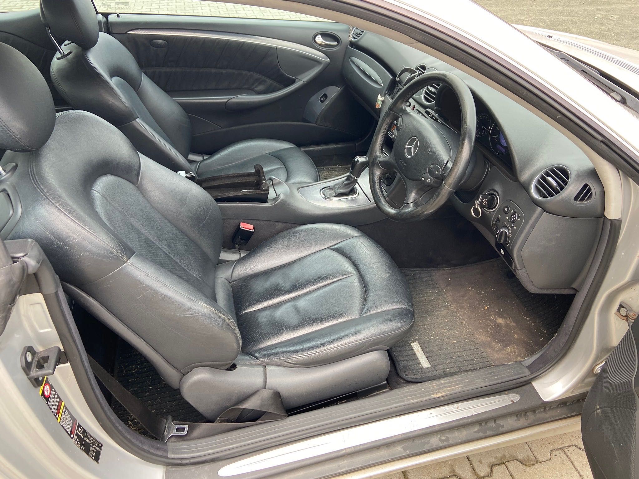 Mercedes-Benz clk240 W209 2003г. На части