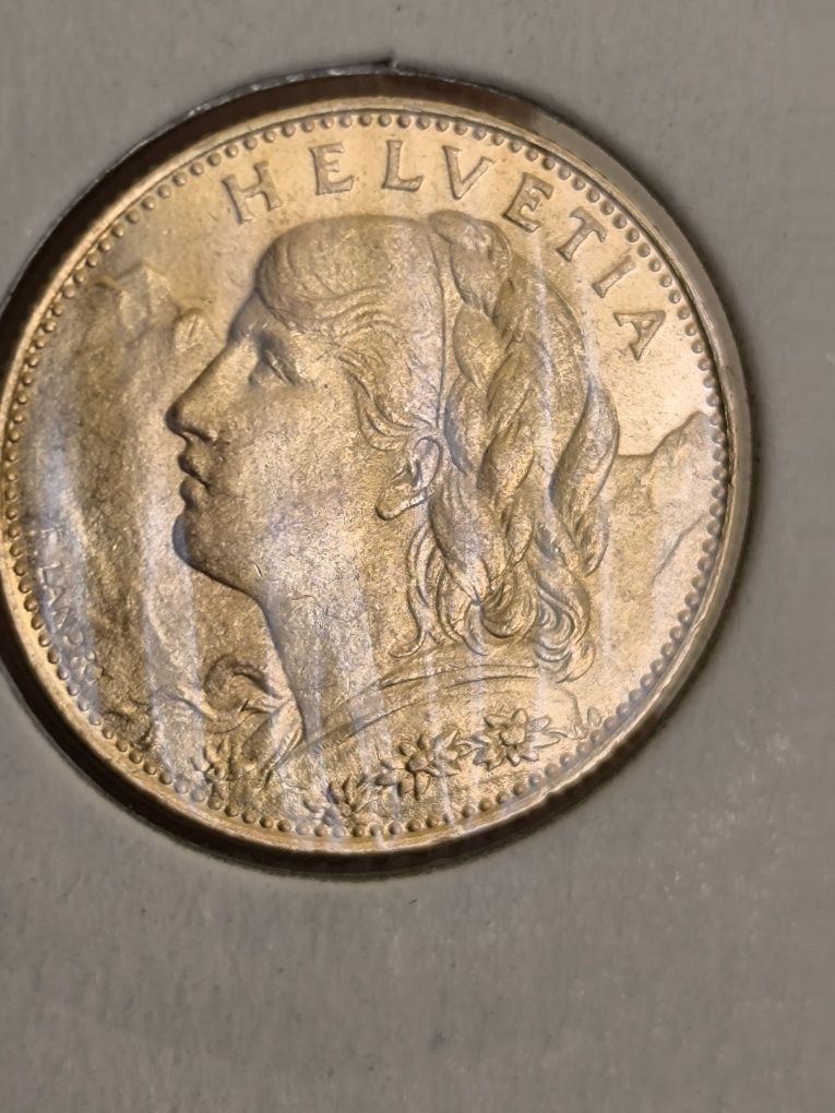 10 франка 1922 год, злато, тегло 3.23 гр, проба 900/1000 (21.6 к)