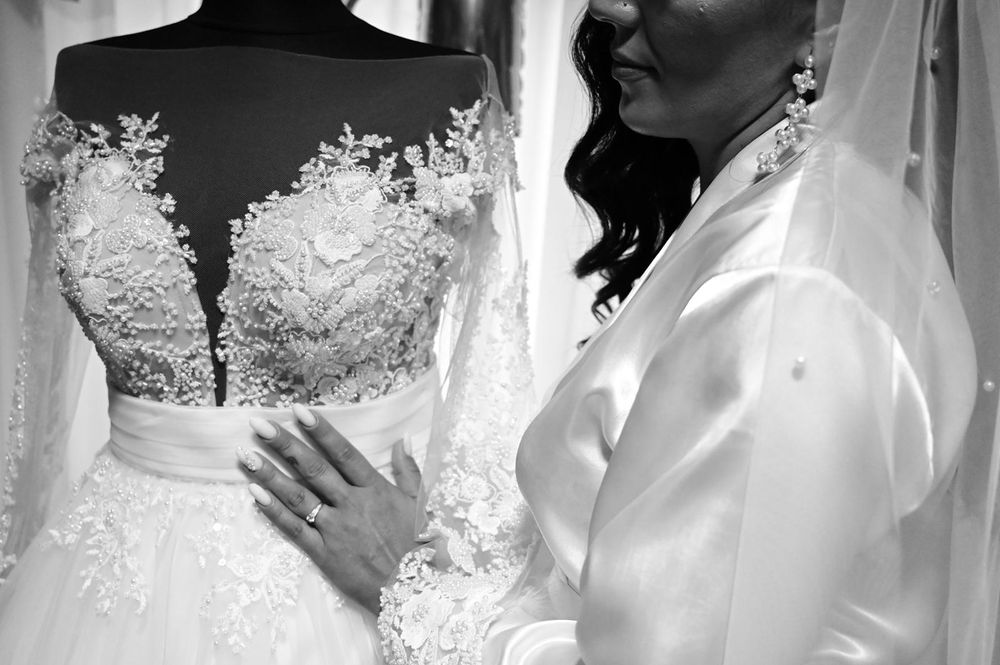 Rochie mireasa si accesorii cadou