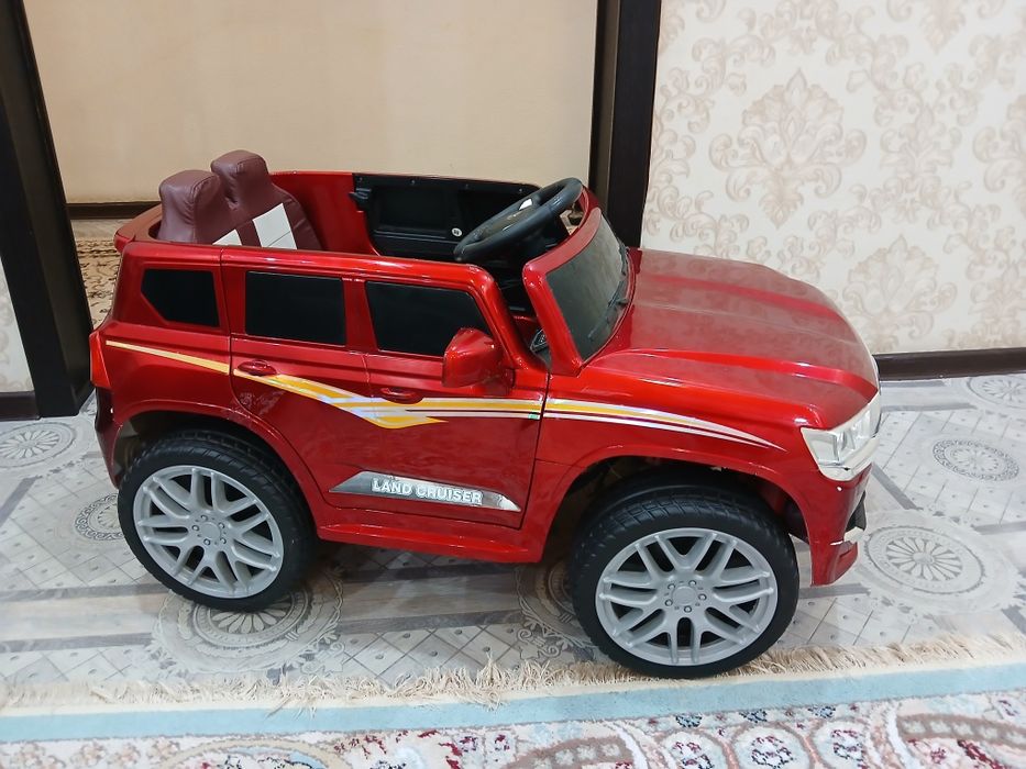 Продам электромобиль Land Cruiser