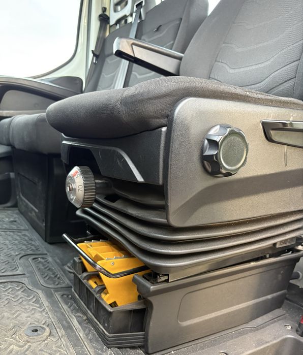 Platforma Iveco daily 35c15 Autoplatforma