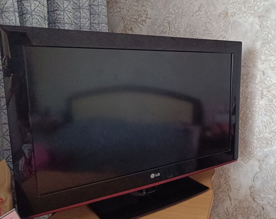 Продам телевизор б/у.