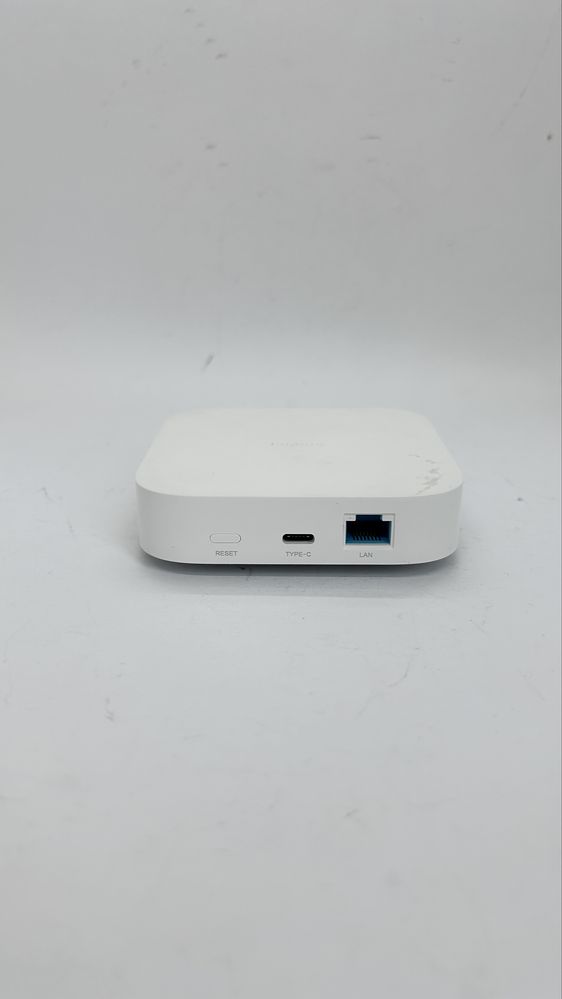 Xiaomi Smart Hub Zigbee Wi-Fi Bluetooth – Контролен център за умен дом