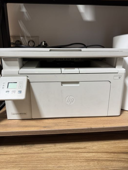 Принтер HP LaserJet Pro MFR m130a