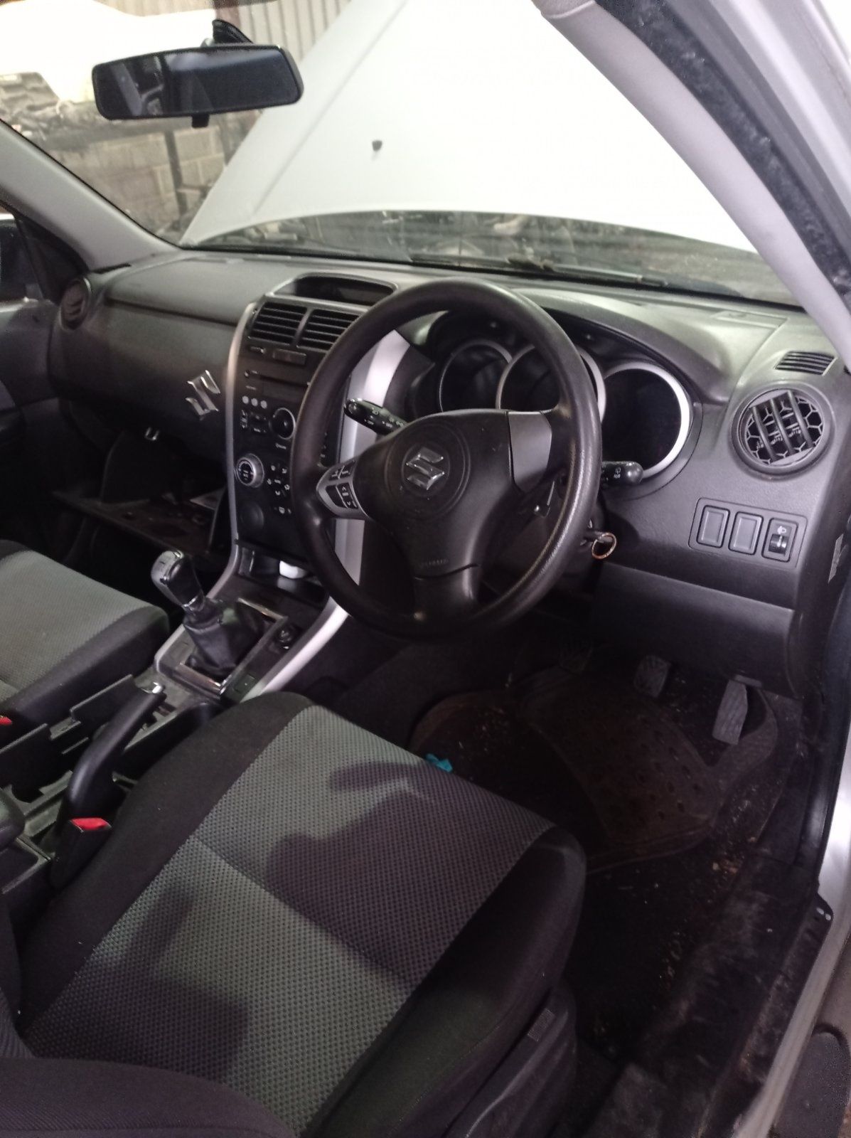 Suzuki Grand Vitara 1.6 106 ks