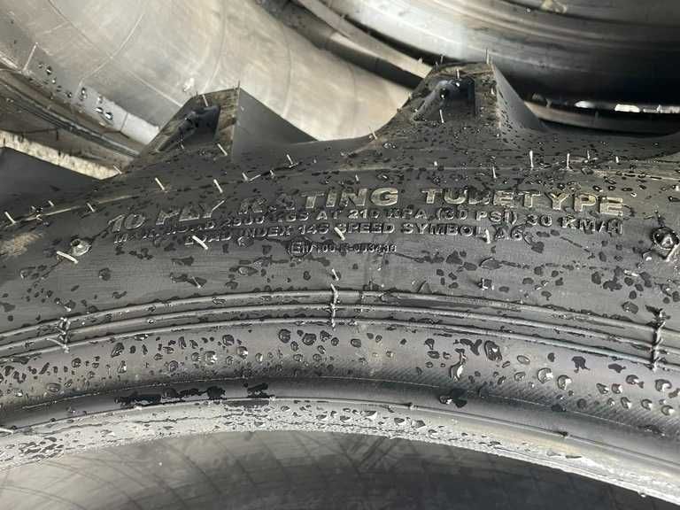 ozka anvelope pentru tractor  spate cu 10pliuri 16.9-38 FENDT