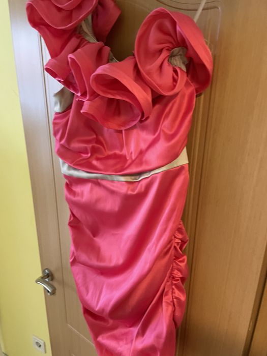 Дамска официална рокля