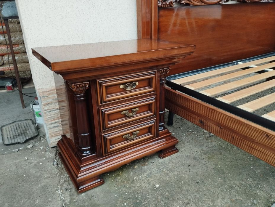 Dormitor lemn de NUC