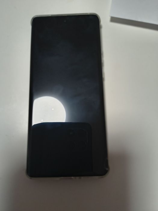 Vând telefon motorola edge 40