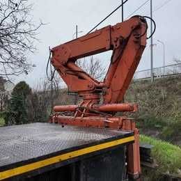 Camion Volvo FL618 cu macara
