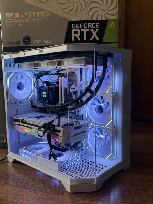 Геймърски компютър/ I9 12900K/Водно/32GB/RTX 3090 24GB/2TB SSD