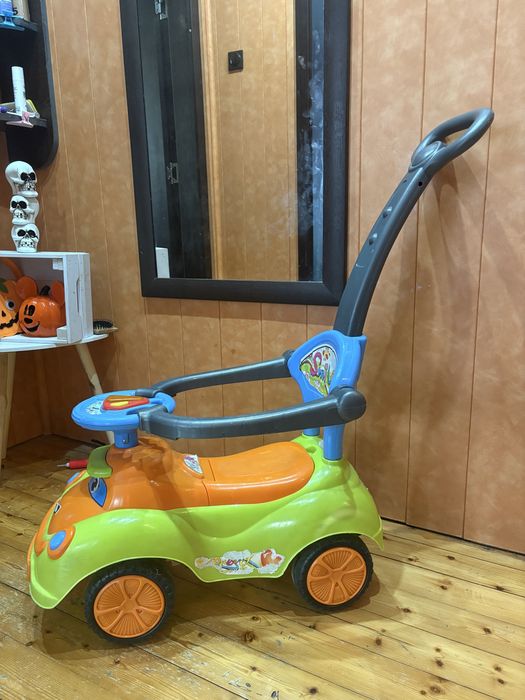 Детска кола за бутане