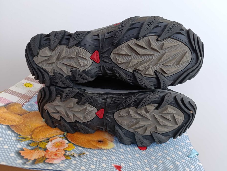 ''Salomon Elbrus WATERPROOF''оригинални зимни боти 43 номер