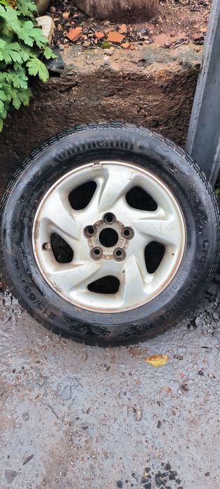 Гуми с джанти Toyota RAV4