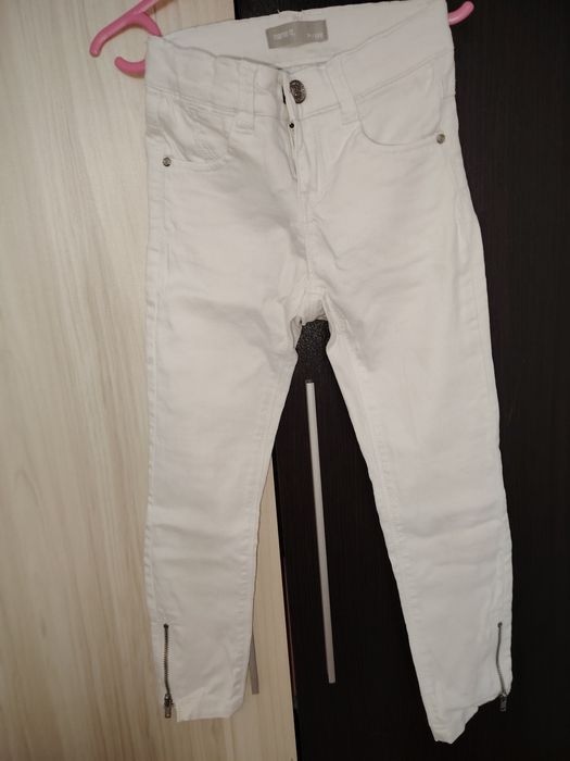 Дрехи за момиче р 104 до р 116