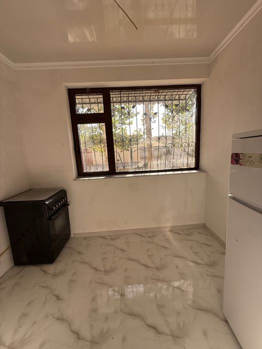 Срочно!Продаётся квартира под офис в кирпичном доме.