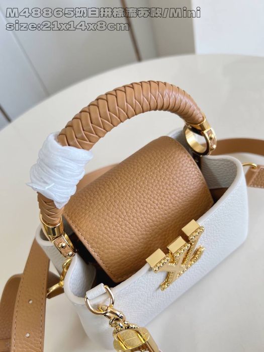 Geanta Louis Vuitton Capucines