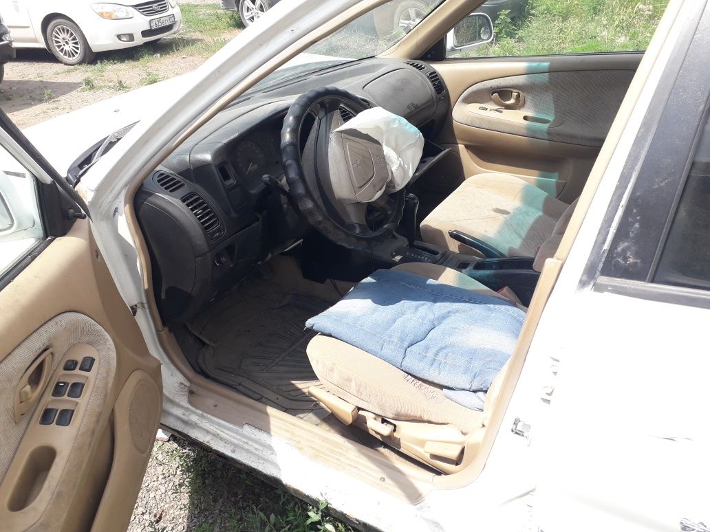 продам Митсубитси мираж 1999г 150тыч