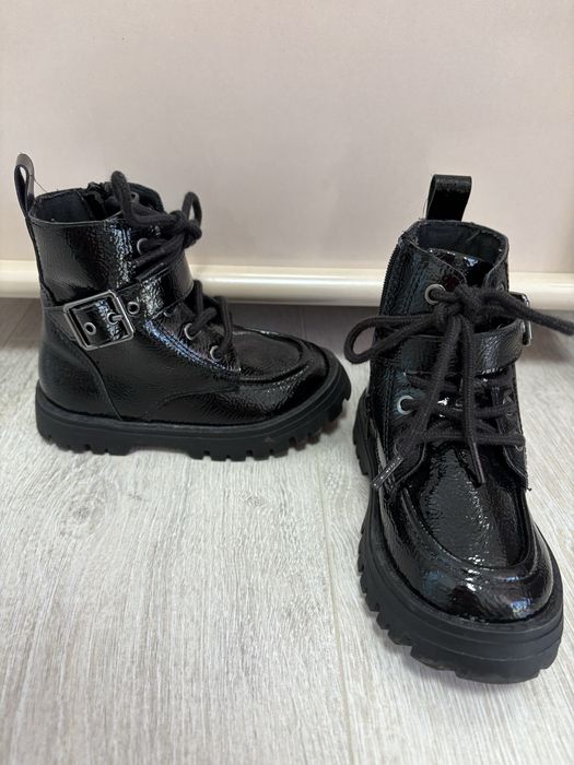 Бебешки боти Zara