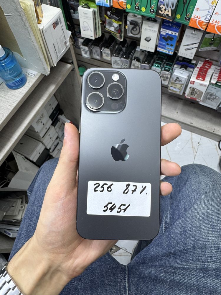 Iphone 15pro max 256gb lla ideal