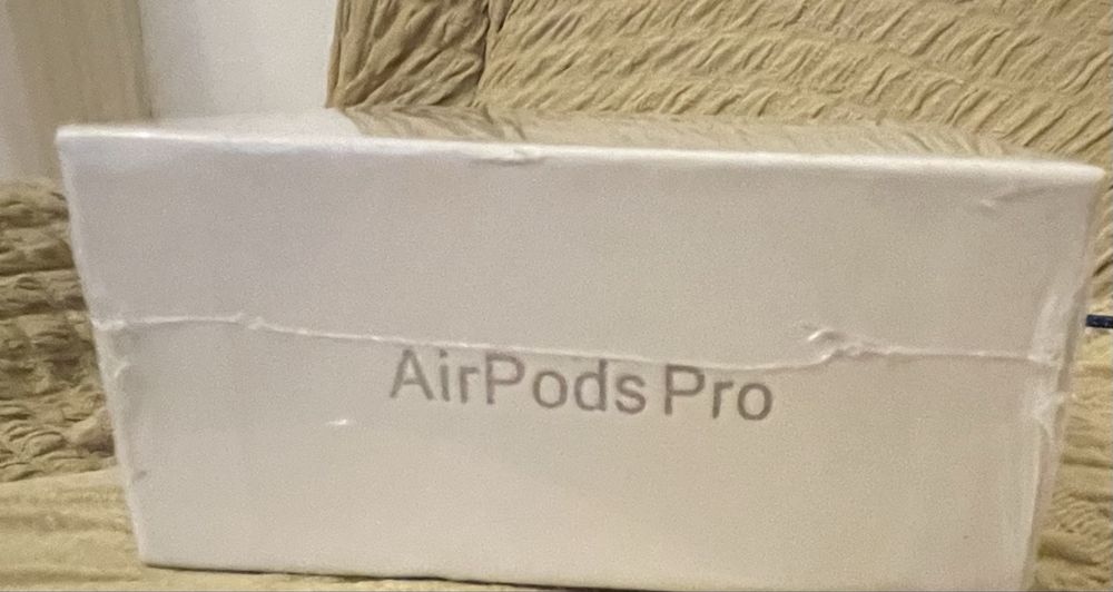 AirPods Pro 2nd generation)