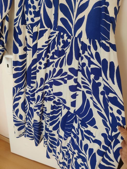 Рокля H&M от лятната колекция 2025