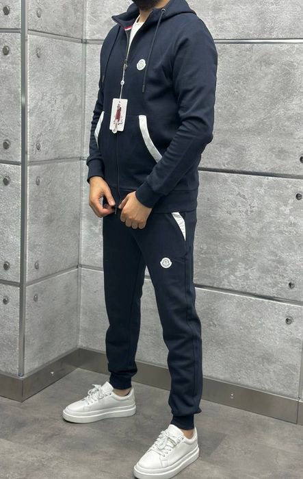 Trening bărbați Mai multe detalii în descriere