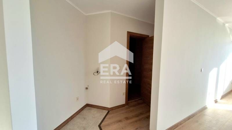 Продава се Двустаен апартамент в Варна, Виница - 68 кв.м за 1683 €/кв.м - Снимка #6