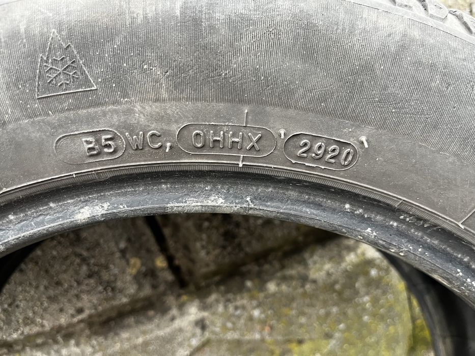 Зимни гуми BFGoodrich 205/55/16 DOT 20 година