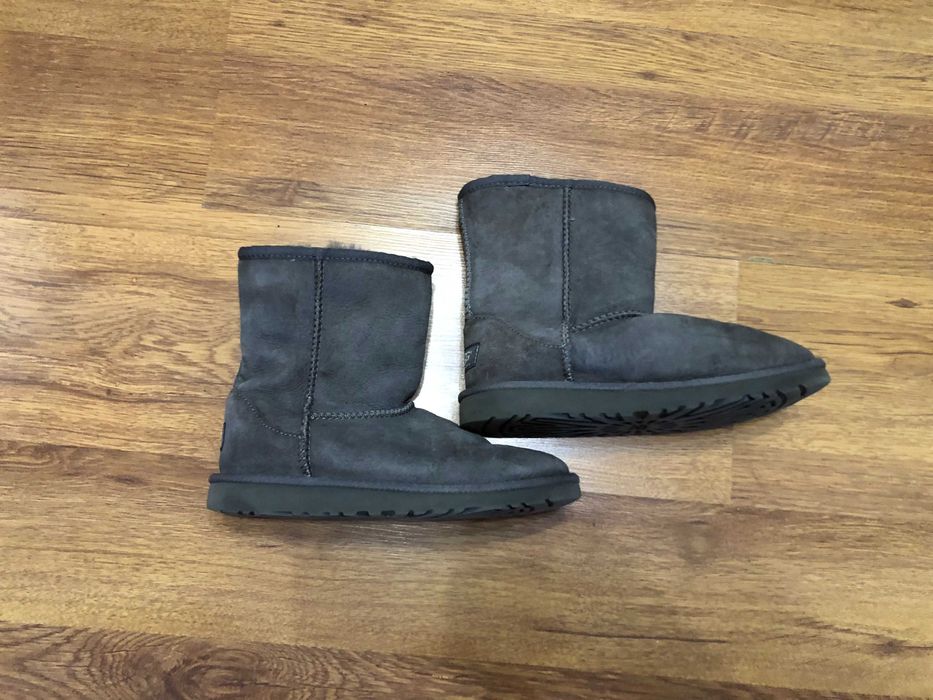 UGG Boots детски ботушки номер 34 22,5см