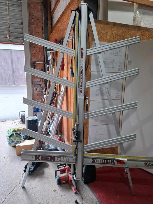 KEENCUT STEELTRACK 165 Utilaje de debitare placi dibond si a