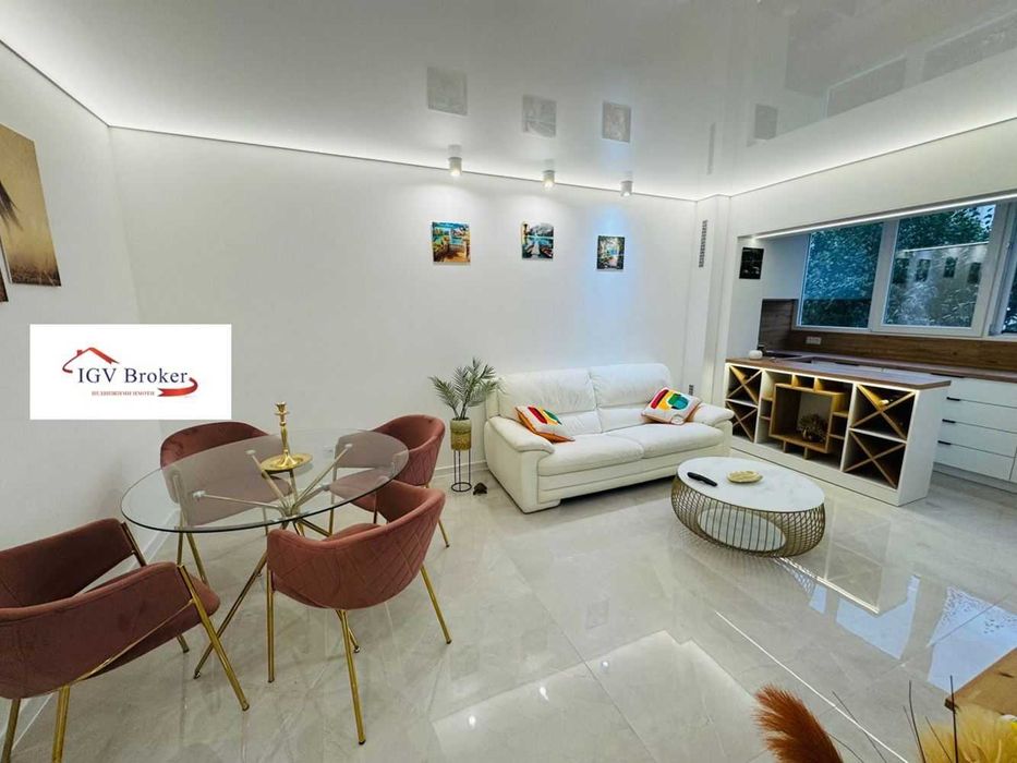 Двустаен апартамент в Надеждда 2