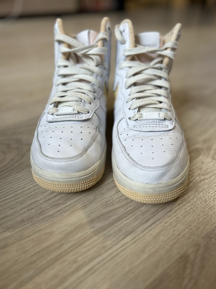 Nike air fors sculpt