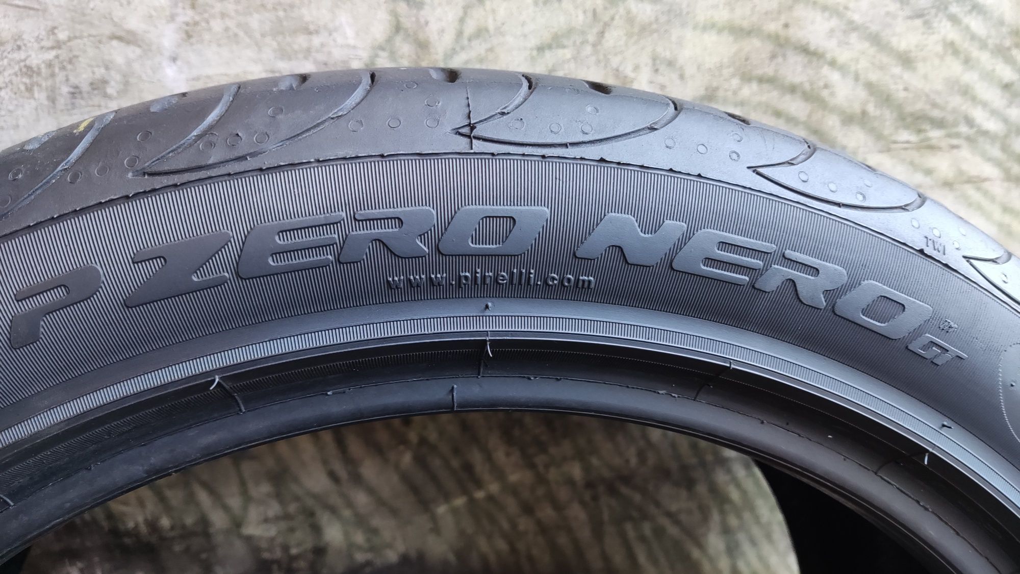 2бр летни гуми 235/45/18 Pirelli PZero Nero GT
6.8mm грайфер
Добро със