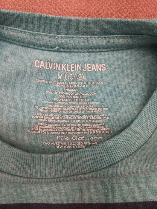 Тениски на Calvin Klein Оригинални