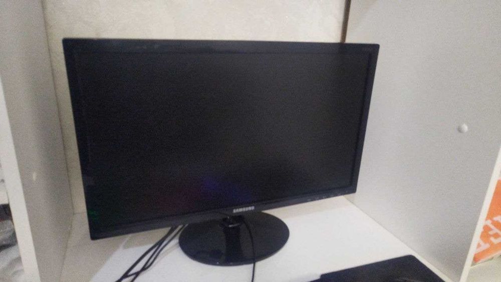 Продаётся монитор 22 дюйма