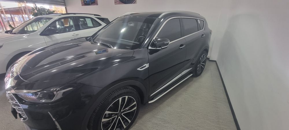 Продаётся жетавур 70 плюс 2022/2023 год радное краска