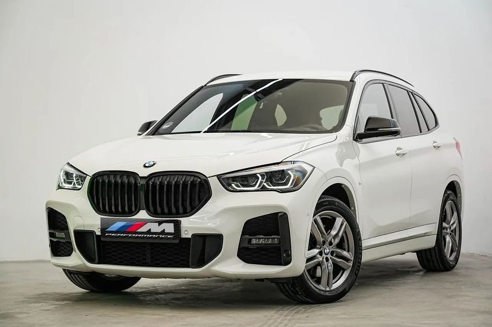 BMW X1 M /// 190CP // CARPLAY