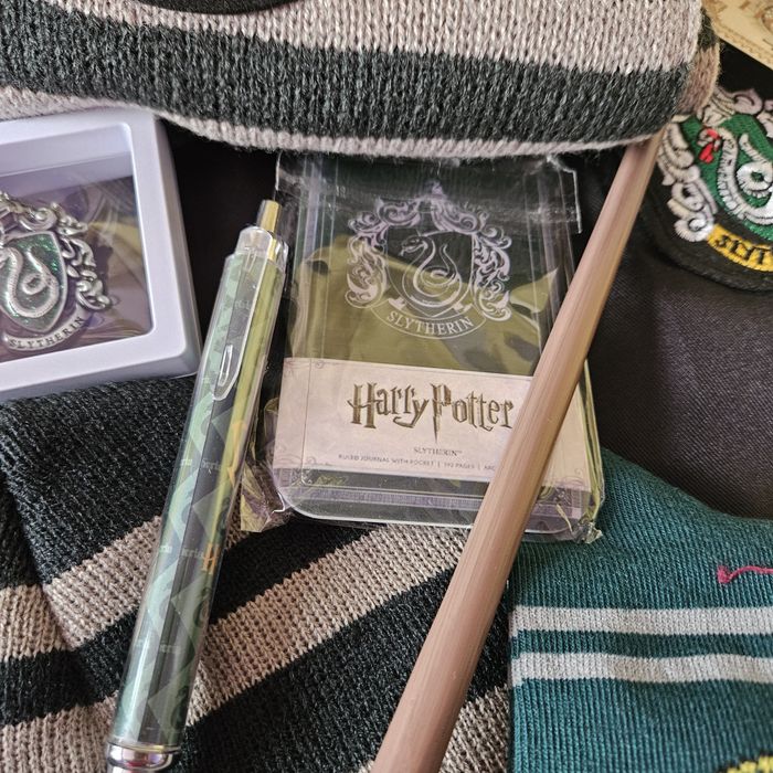 Грифиндор / Слидерин / Хари Потър