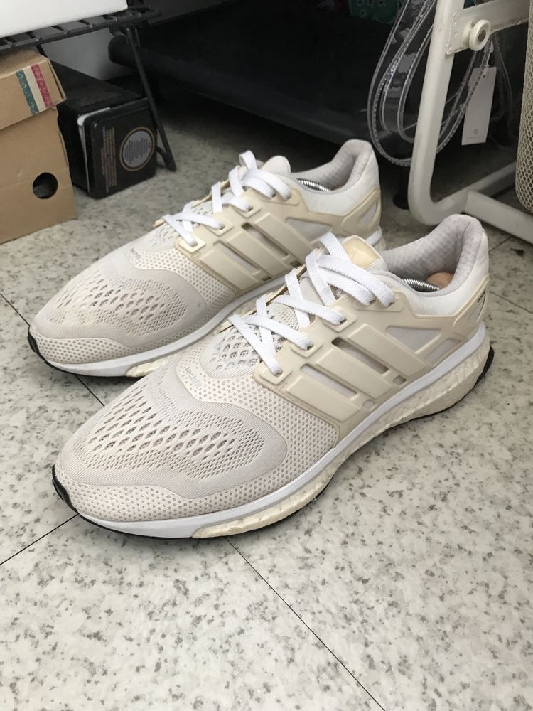 Adidas Energy Boost 42 2/3