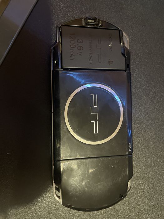 Psp poti sa pui jocuri fara cd