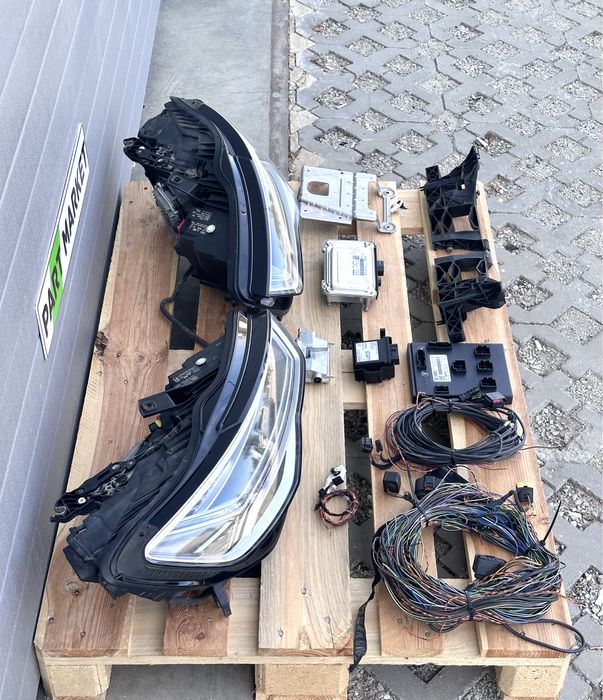 Фарове AUDI A6 C7 MATRIX комплект фейслифт 4G0941035 4G0941036