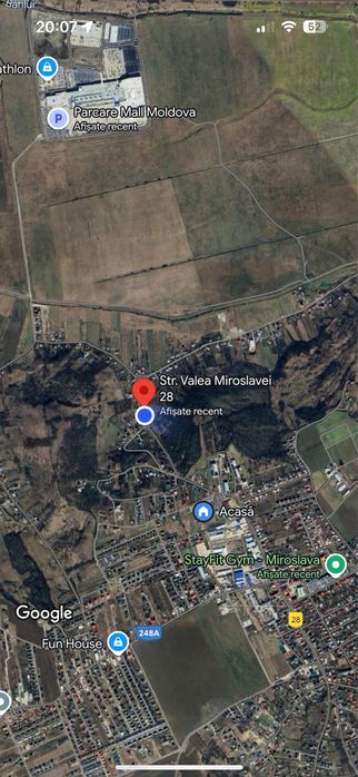 Vand casa batraneasca cu teren Valea Miroslavei