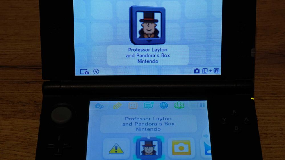 Colectie trei jocuri Nintendo DS "Professor Layton"