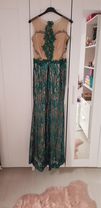 Rochie de nasa deosebita