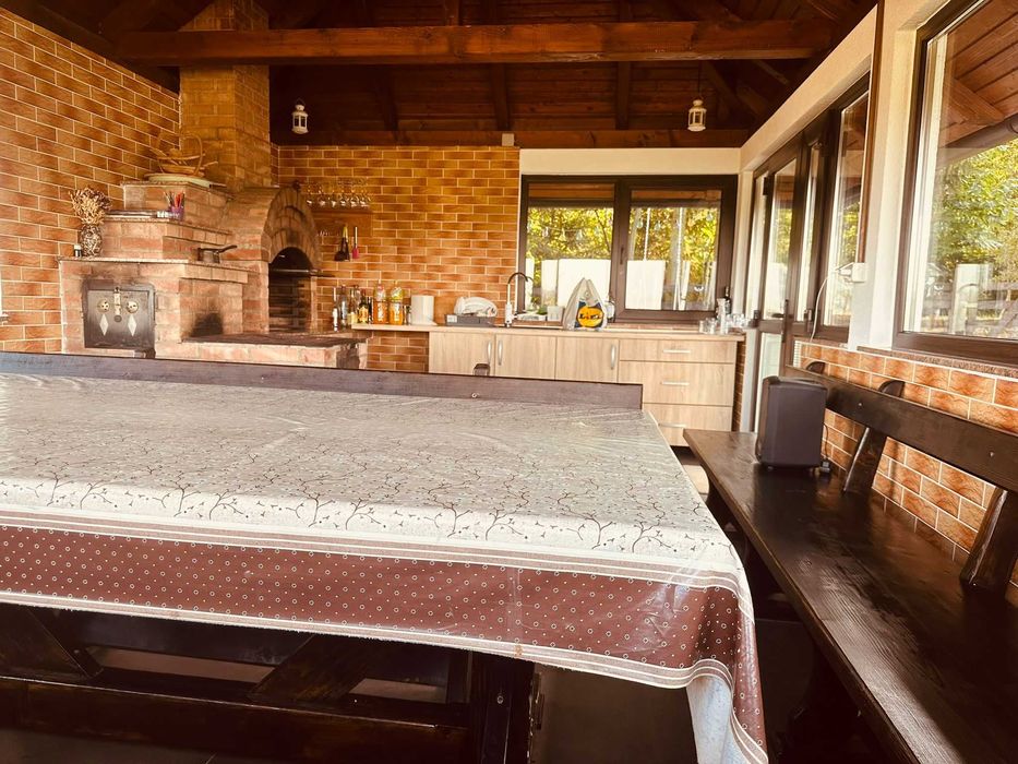 OCUPATA DE REVELION -LIBERA CRACIUN Cabana cu ciubar si saună!!